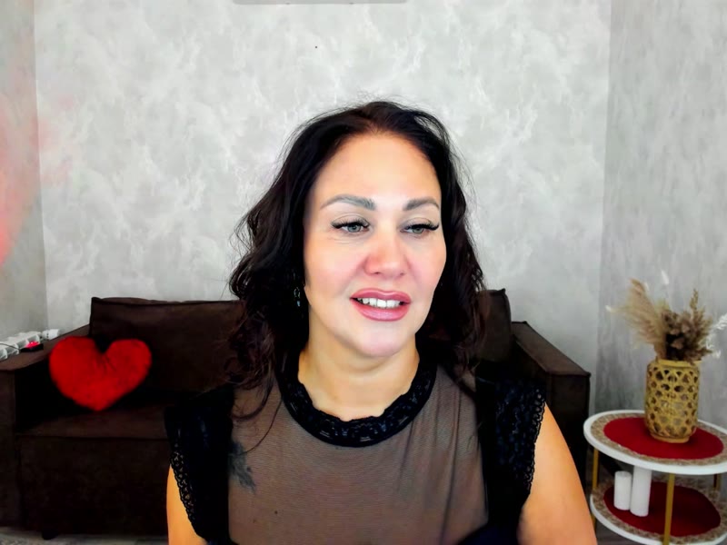 Imagem do stream de MilaUrban no Xcams