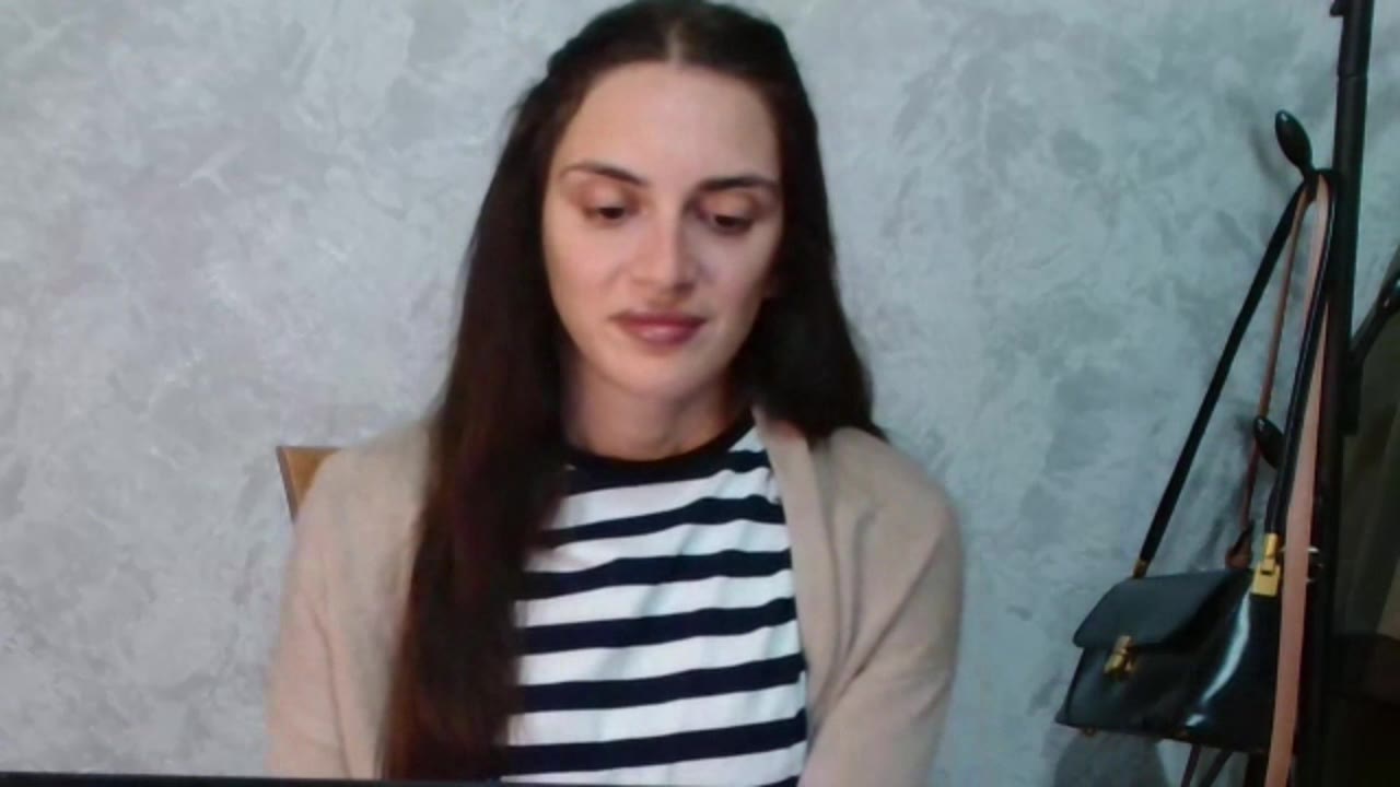 FlirtyRoxi en sexcam live - webcam coquine et tchat gratuit