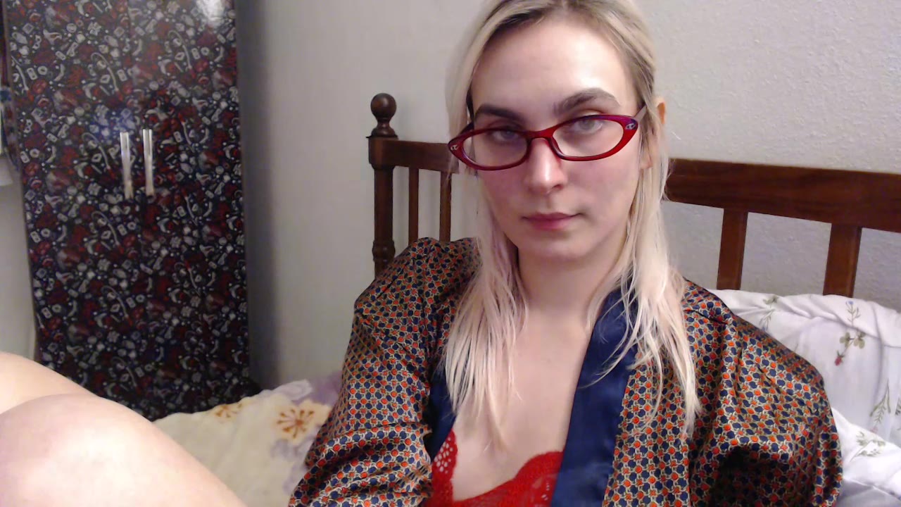 Bellatrixie en sexcam live - webcam coquine et tchat gratuit