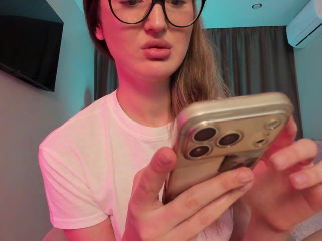 Aminak live cam