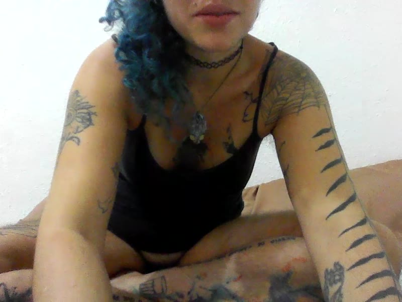 MagCausa webcam Xcams model stream image