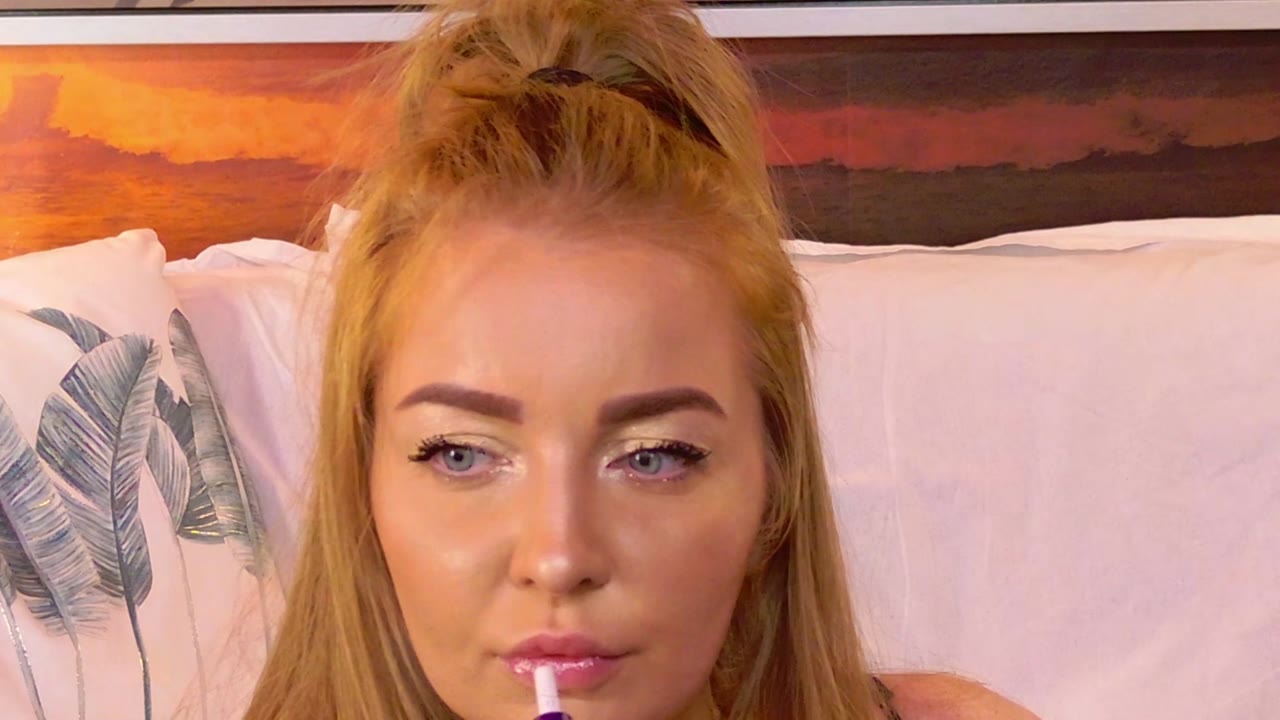Annonce vidéo de EveBliss - Plan cul en ligne et échange de nudes