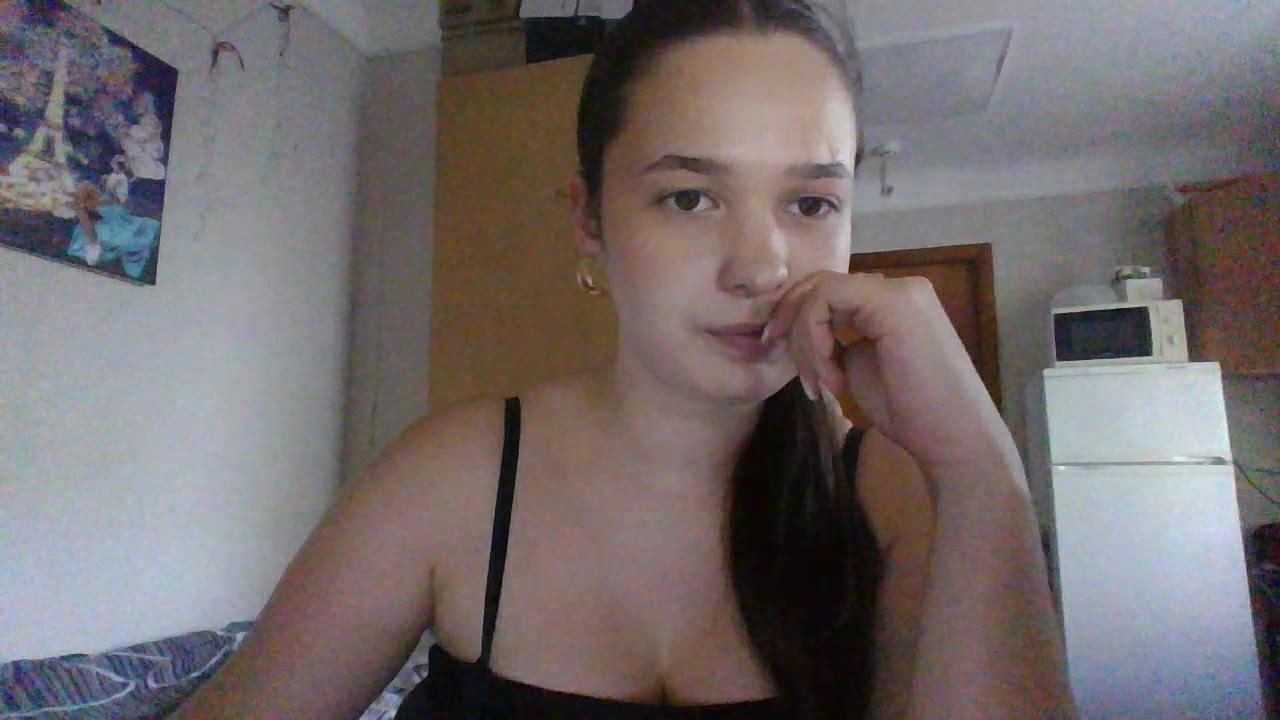 Annonce vidéo de Stasyy - Plan cul en ligne et échange de nudes