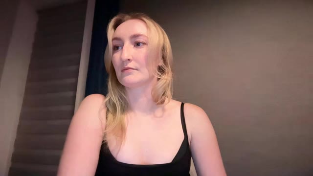 HazySasha live webcam show