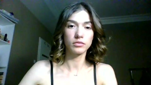 WildPeach live webcam show