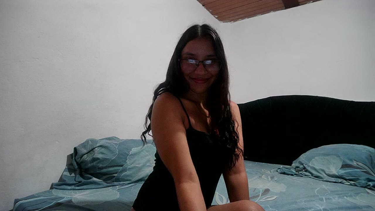 Sweetsub4u en sexcam live - webcam coquine et tchat gratuit