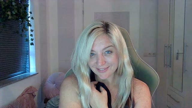LizaLive