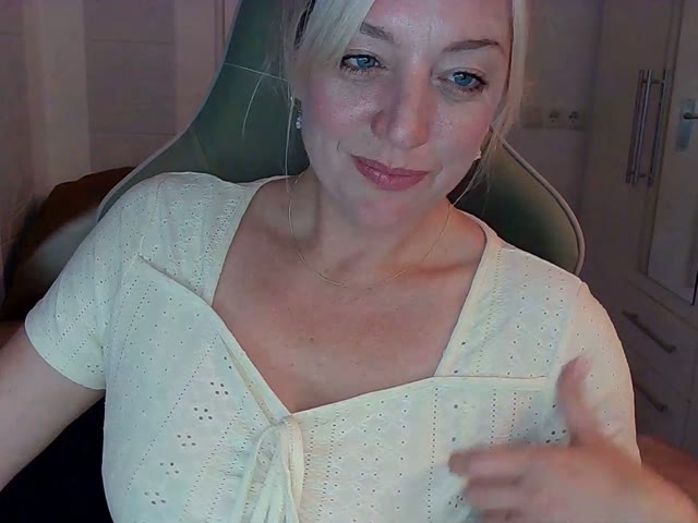 LizaLive