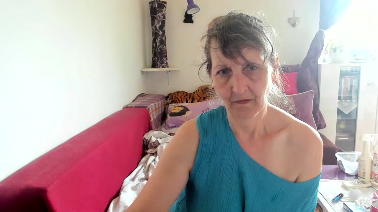 bigtitsss en sexcam live - webcam coquine et tchat gratuit