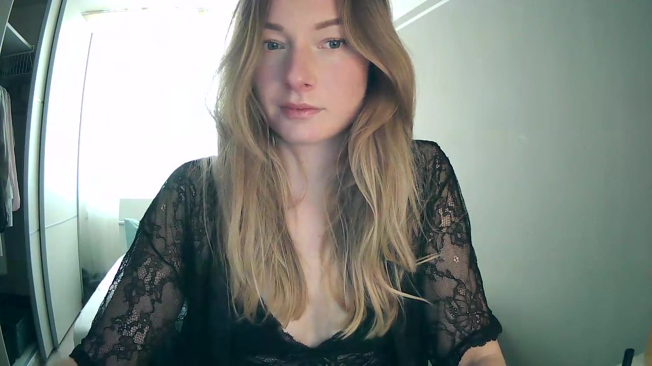 Sofieonline en sexcam live - webcam coquine et tchat gratuit